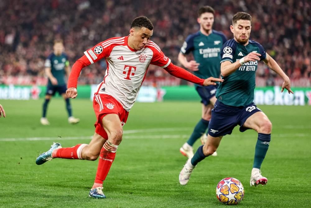 拜仁慕尼黑遭遇惨败，拉齐奥晋级半决赛