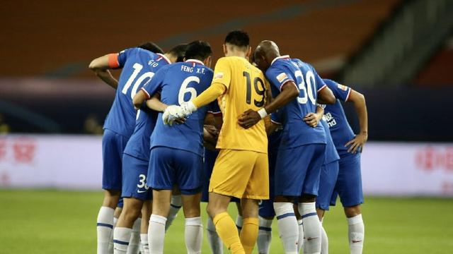 爱游戏官方入口-关于上海和广州在最新一场比赛中展开激烈争夺的信息