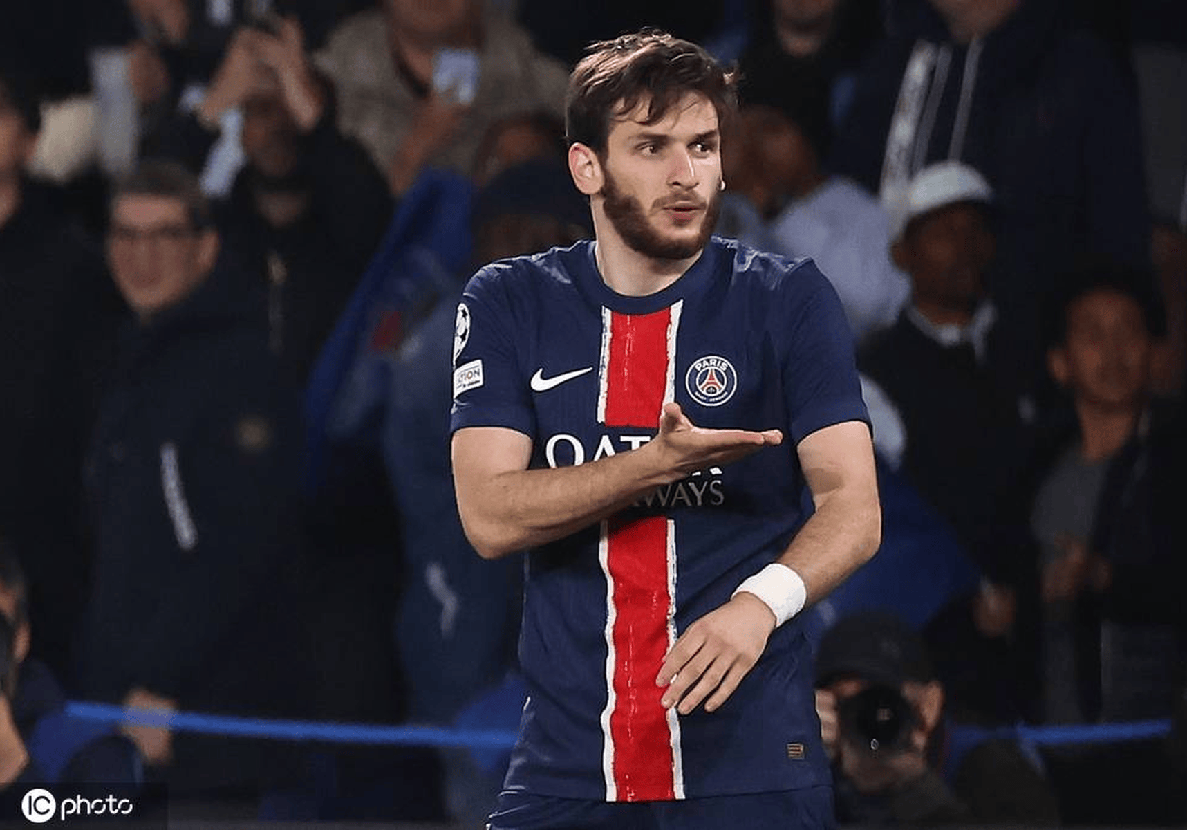 巴黎圣日耳曼主场力克老对手，豪取三分的简单介绍