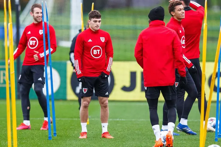 瑞士惊险战胜土耳其,保留欧锦赛出线希望 瑞士惊险战胜土耳其,保留欧锦赛出线希望