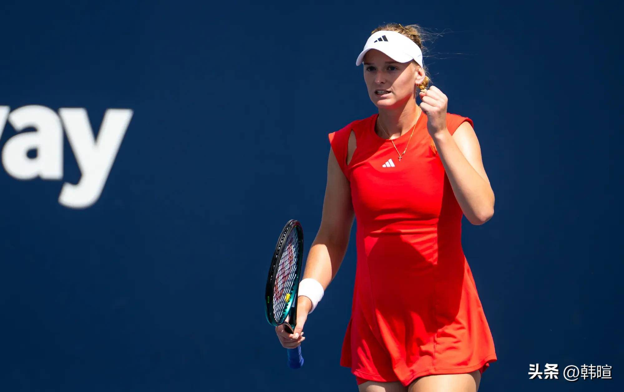 关于新星球员在昨晚的比赛中表现抢眼,成为焦点人物的信息 关于新星球员在昨晚的比赛中表现抢眼,成为焦点人物的信息