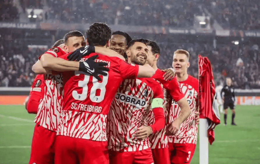 弗赖堡青训球员崭露头角,被视为未来之星 弗赖堡青训球员崭露头角,被视为未来之星