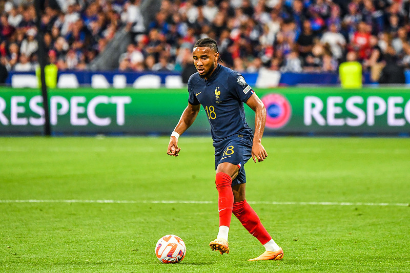 爱游戏官方入口-包含科隆签下意外新星,德甲劲旅增兵的词条