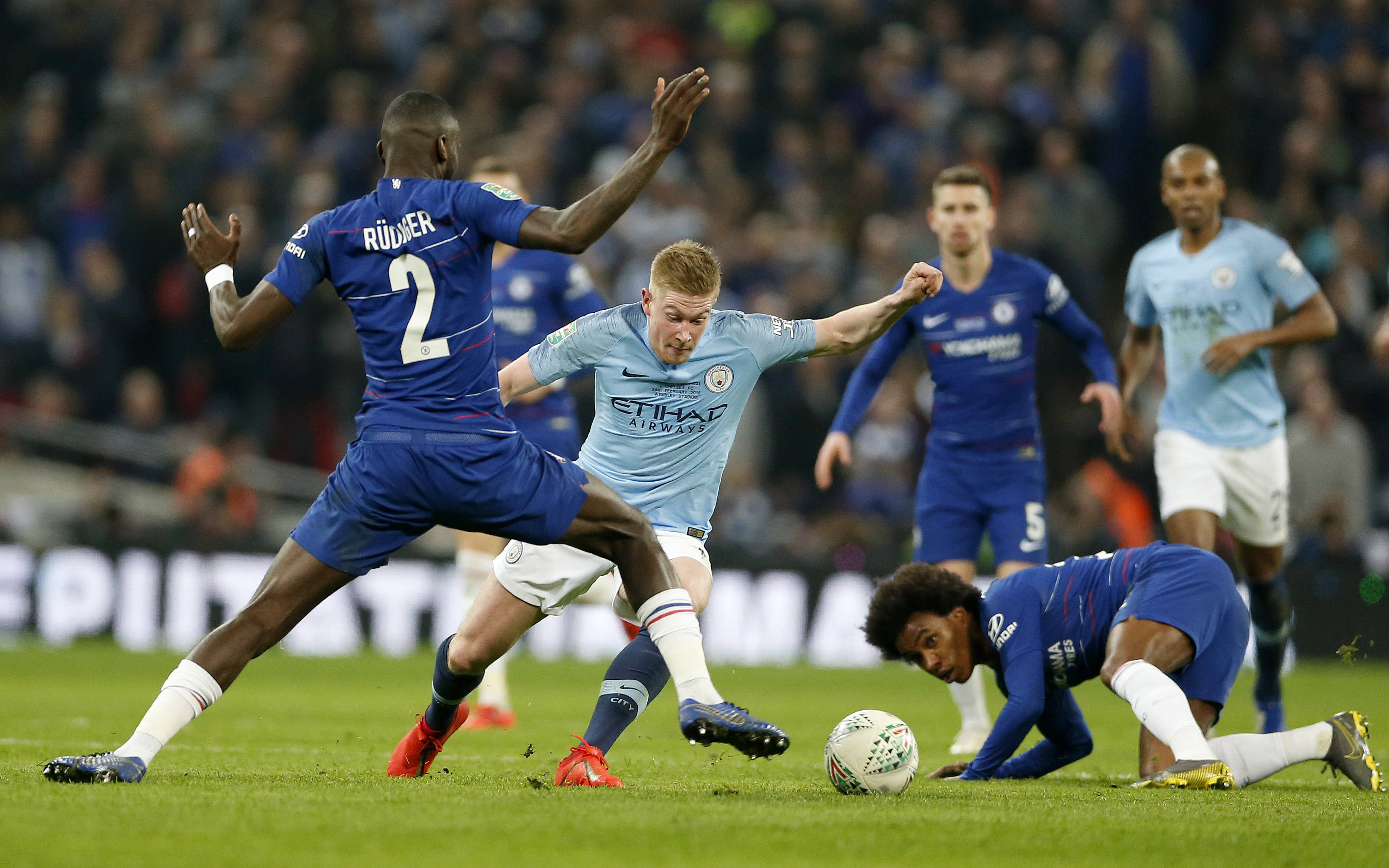 关于西布朗维奇主场大胜汉姆联，球队四连胜，近期表现实力突显的信息