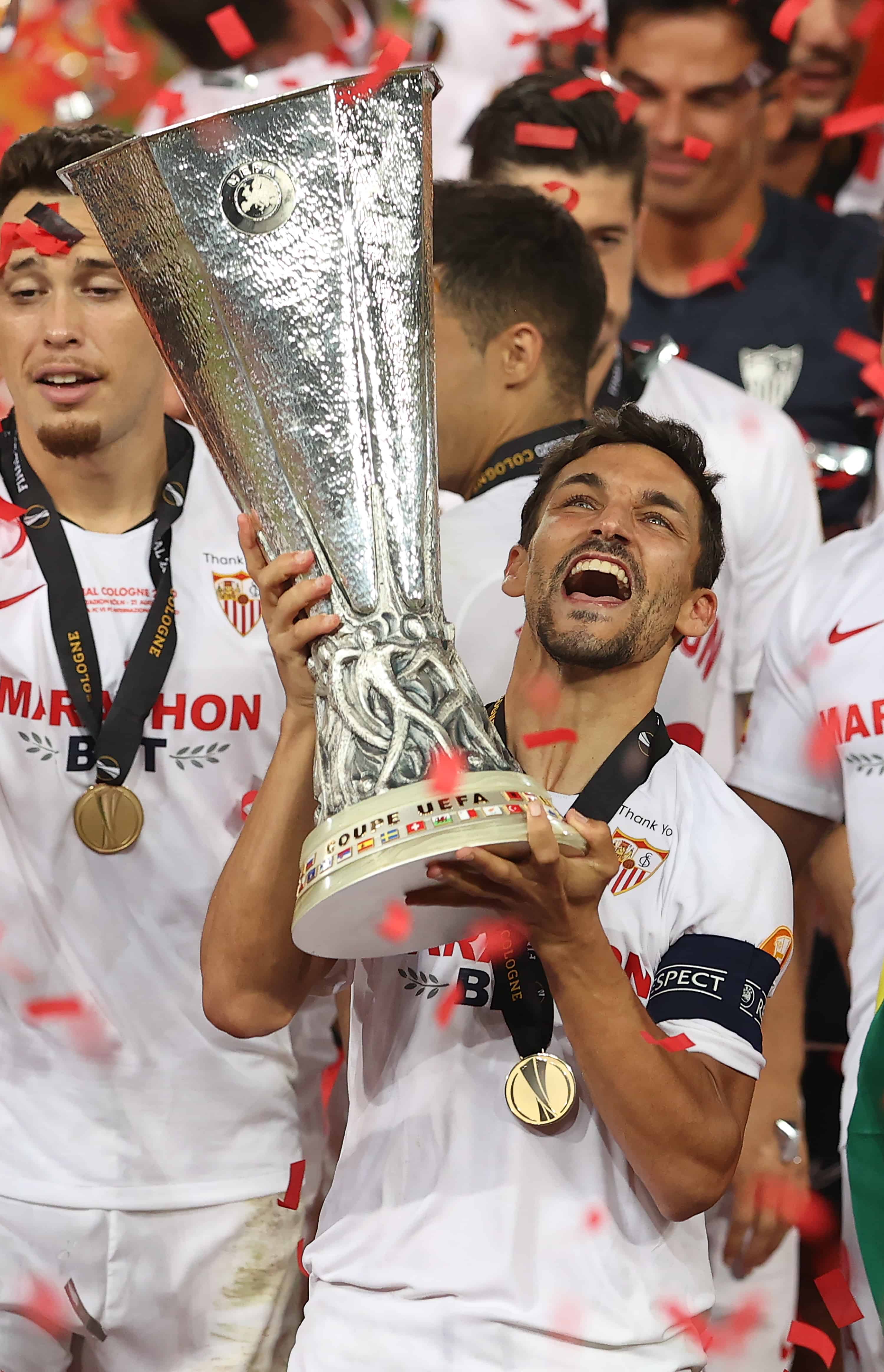 爱游戏体育-塞维利亚新帅助球队实现复兴