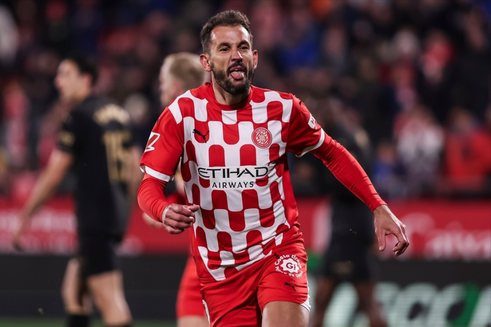 赫罗纳后卫表现出色,助球队保持不败的简单介绍 赫罗纳后卫表现出色,助球队保持不败的简单介绍