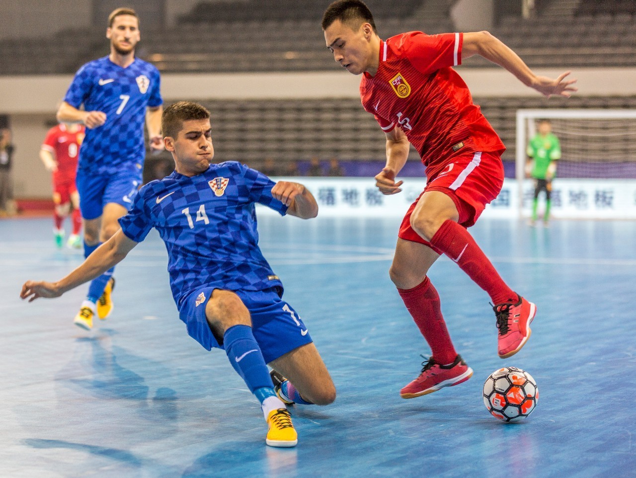 爱游戏官网-统揽四海:大洋洲足球锦标赛火热展开的简单介绍