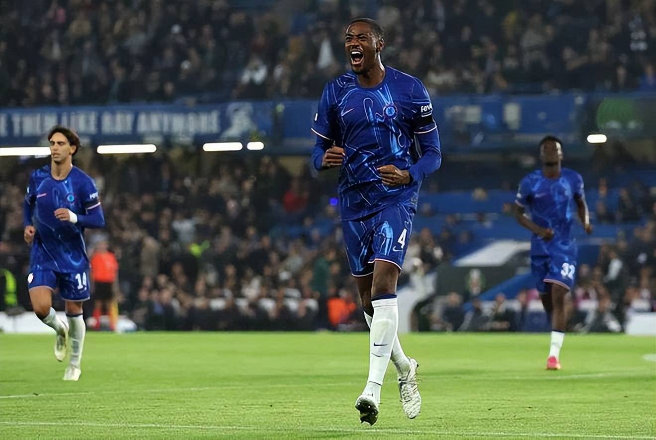 爱游戏下载-皇马逆转晋级,英超劲旅遭淘汰