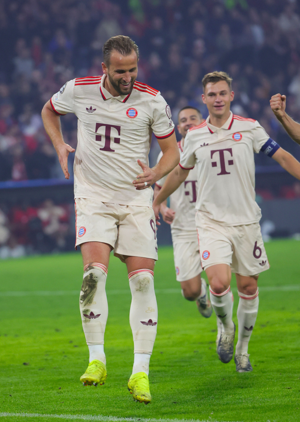 爱游戏官网-拜仁主场憾负,晋级希望渺茫