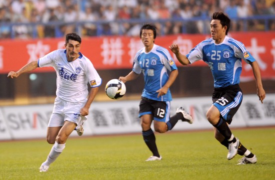 爱游戏入口-包含泰达主场逼平实德,保级形势趋于乐观的词条