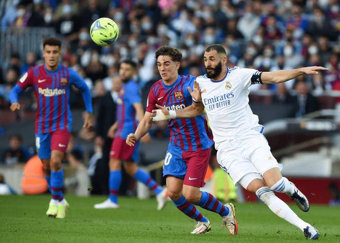 爱游戏大厅-巴塞罗那和皇马的德比战再次上演