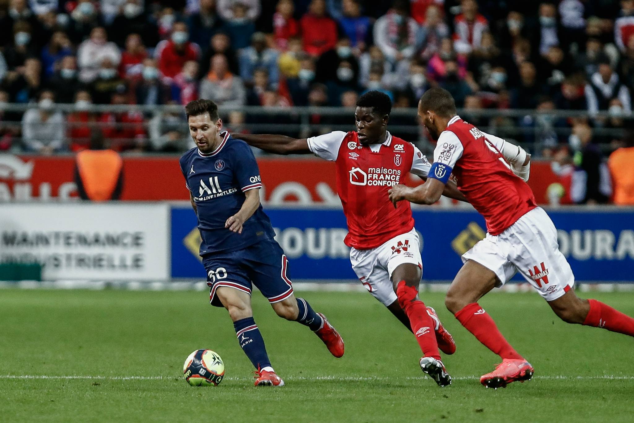 爱游戏在线-梅斯客场取得胜利,表现超出预期