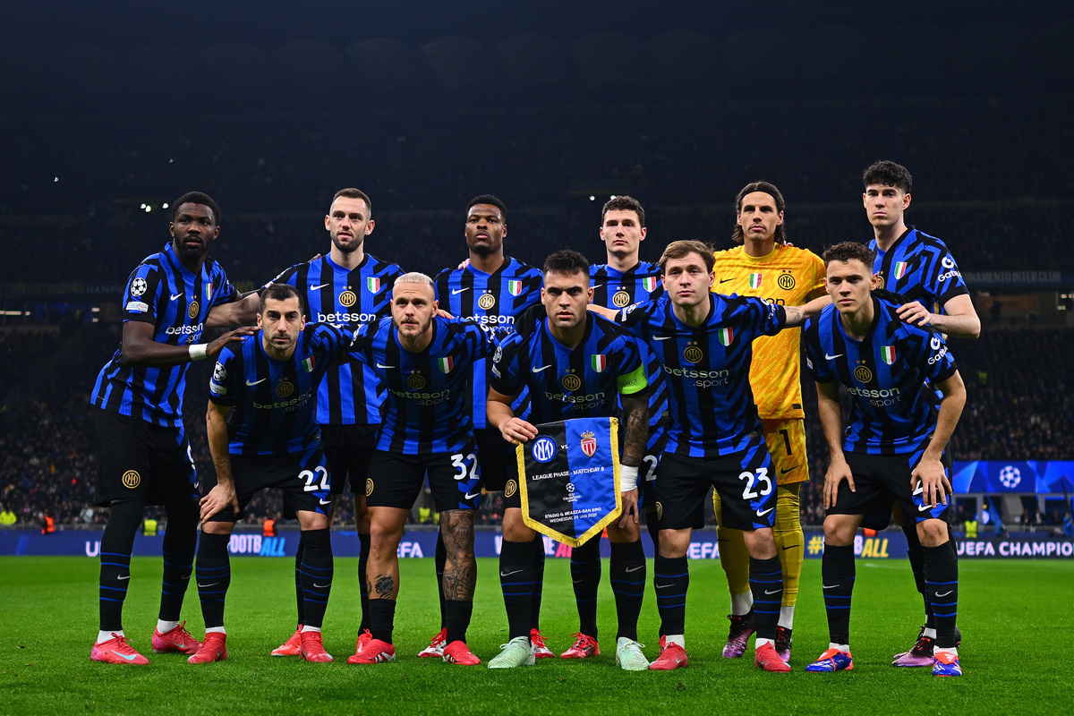 马德里竞技突围成功,晋级八强 马德里竞技突围成功,晋级八强