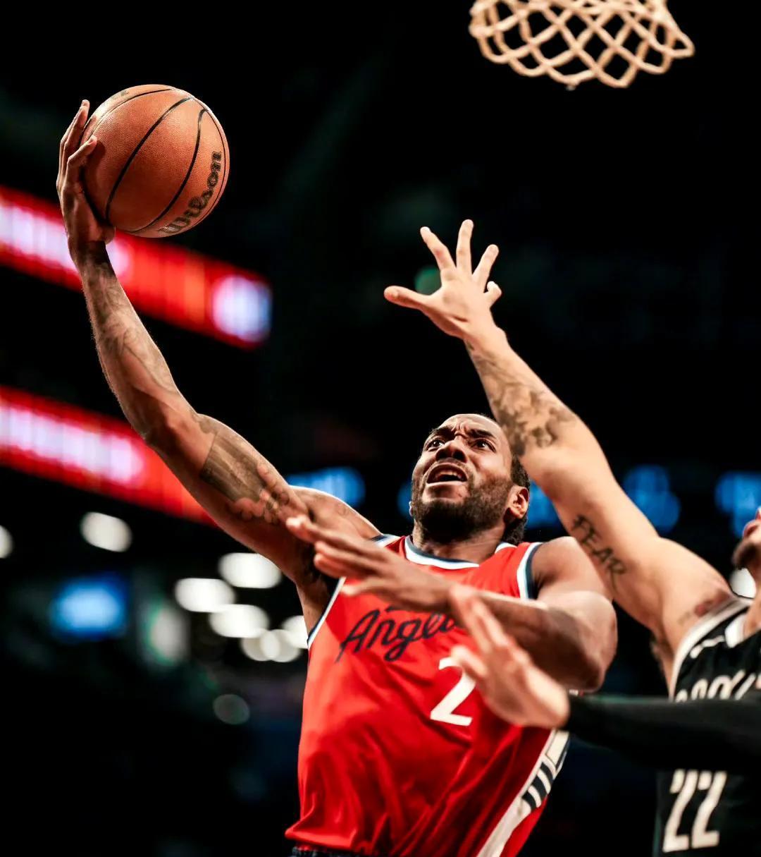 快船紧逼篮网，取得关键胜利