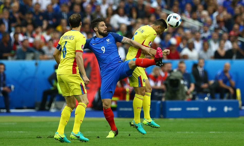 爱游戏-罗马尼亚战平挪威，波兰遭遇爆冷惨败