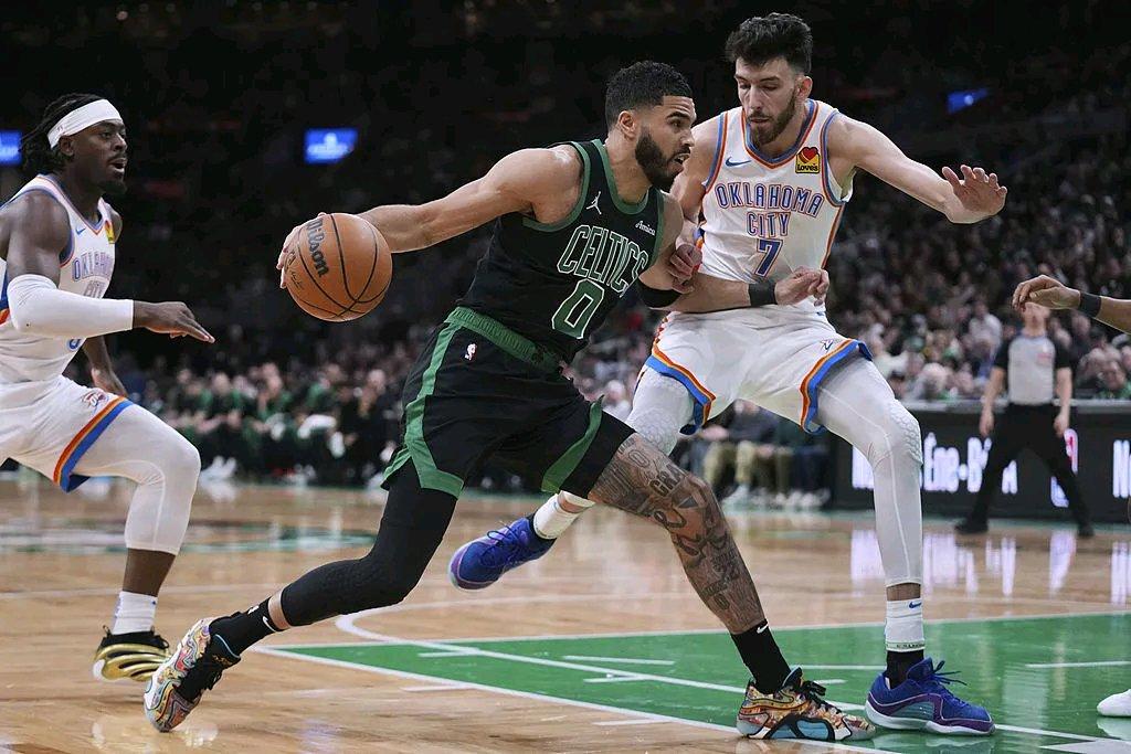 爱游戏在线-火箭主场击败凯尔特人，取得首胜