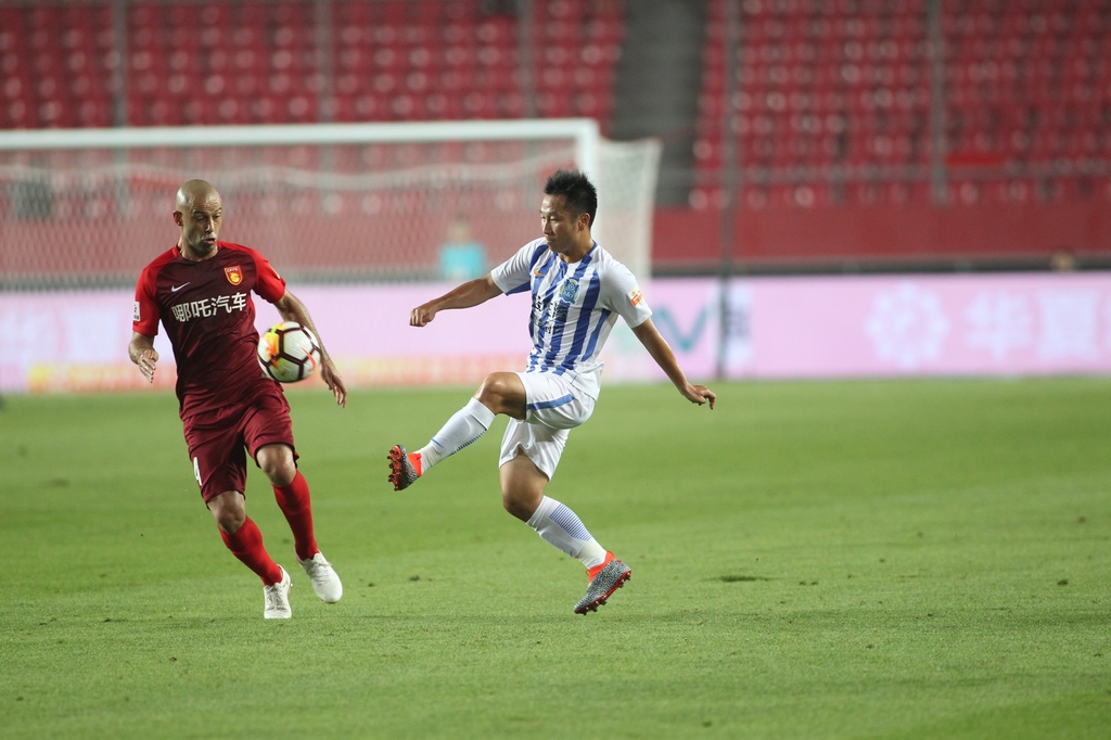 泰达客场战平富力,积分平稳 泰达客场战平富力,积分平稳