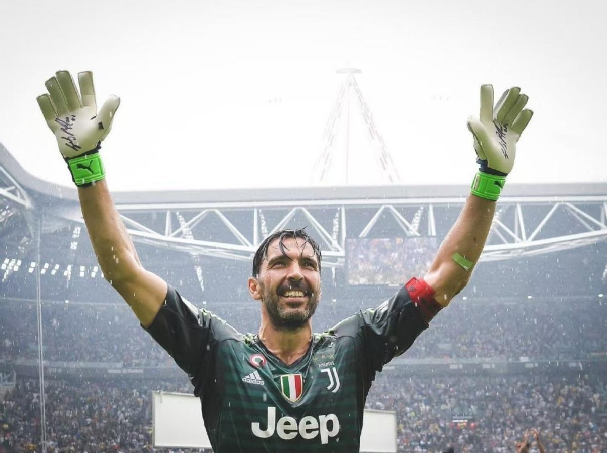 爱游戏在线-巴勒莫登陆意甲:米兰豪门能否抵挡?