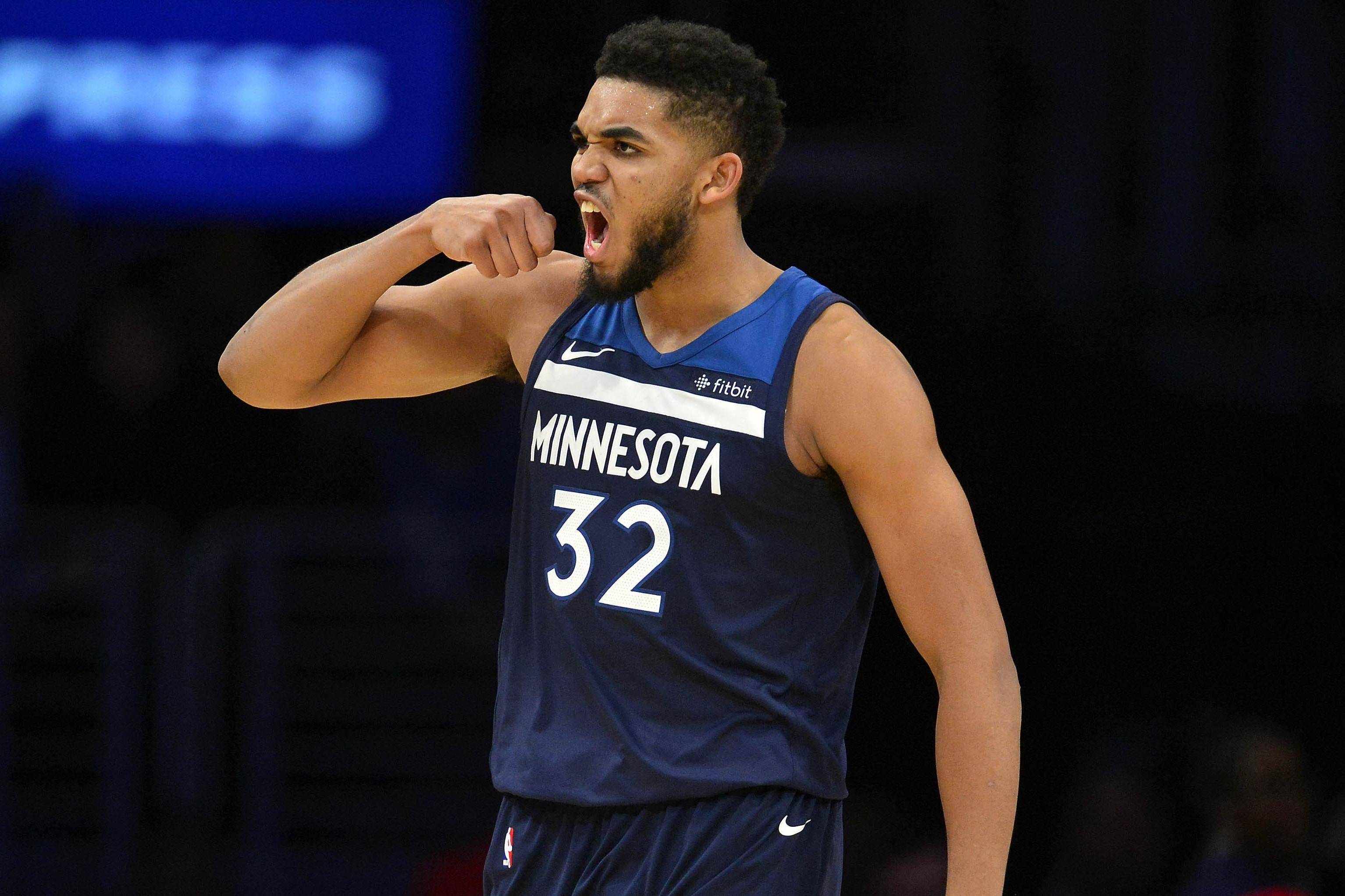 首秀虎头蛇尾输给森林狼福特顿全国二十记