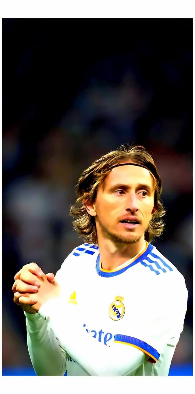 爱游戏体育-瑞士队在关键时刻赢得比赛,晋级名额稳固