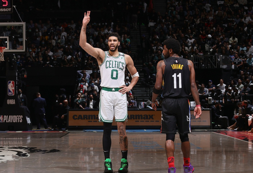 爱游戏官方入口-关于人队主场取胜,领先篮网队晋级半决赛的信息