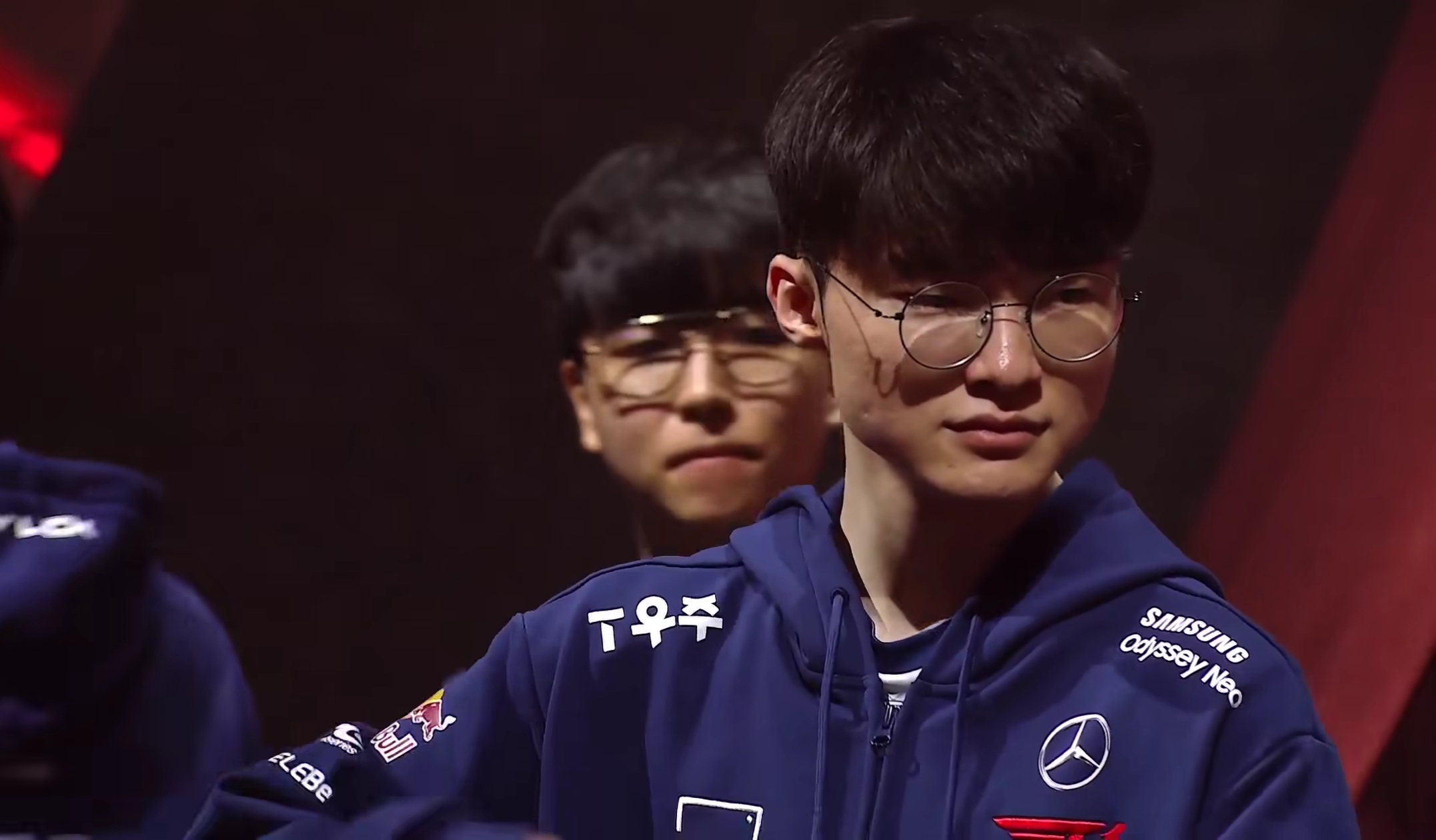 爱游戏体育-G2鏖战MAD,Faker关键团战开团秒人鏖战多局小组赛,成为赛场最大亮点的简单介绍