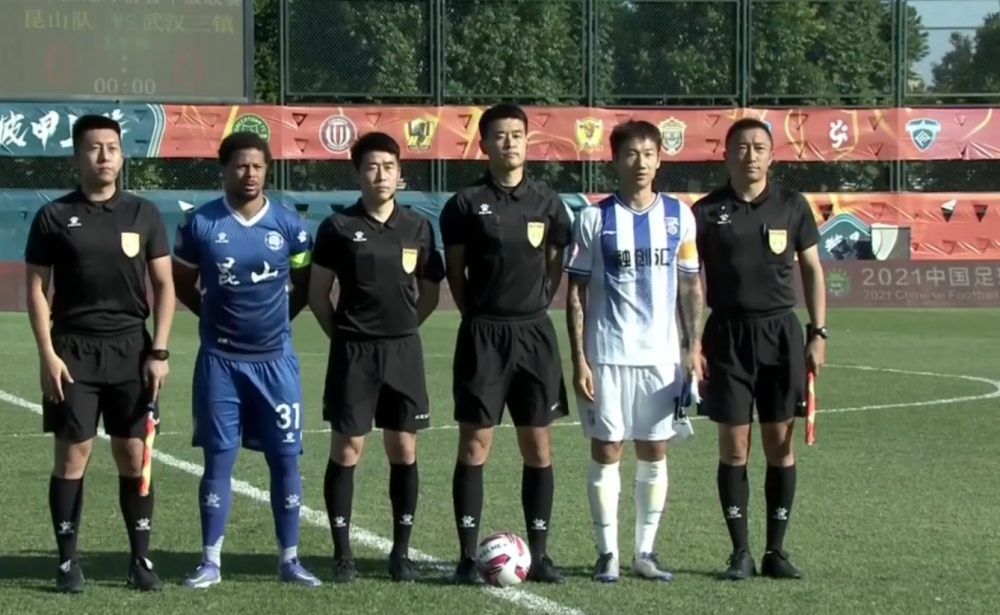 爱游戏下载-南安普顿主场告捷，领跑积分榜