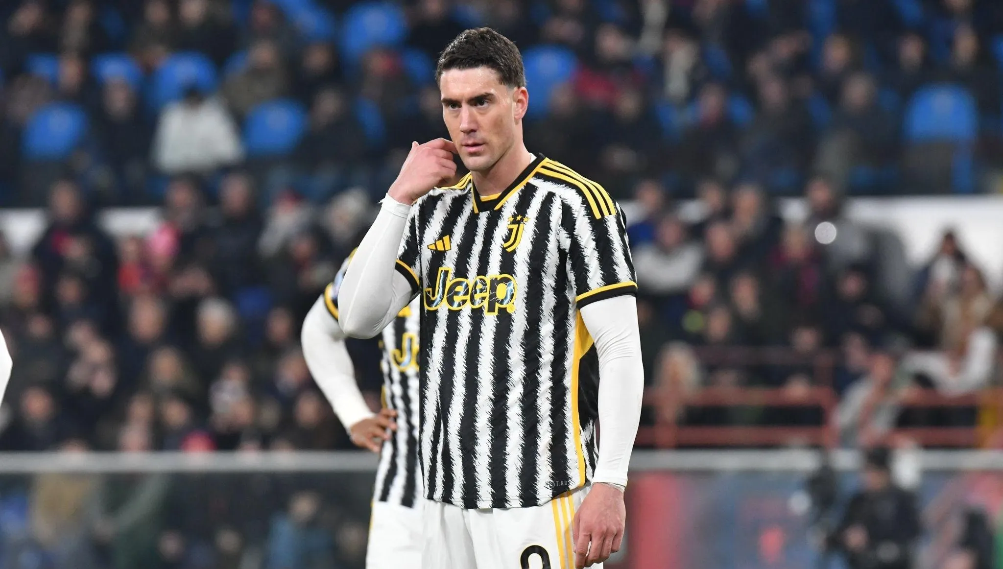 尤文图斯击败强敌，夺得冠军头衔